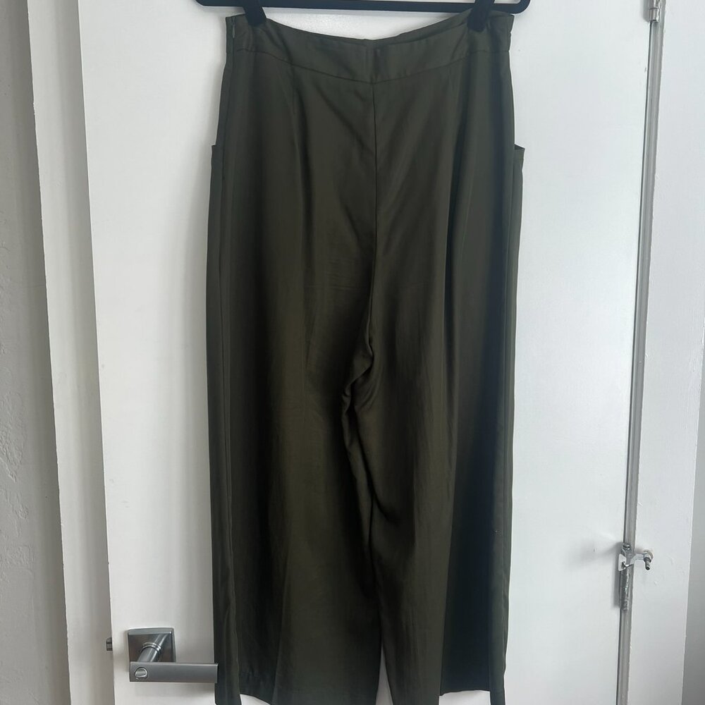 Zara Wide Leg Ankle Pants - Size L - EUC - Picture 4 of 8